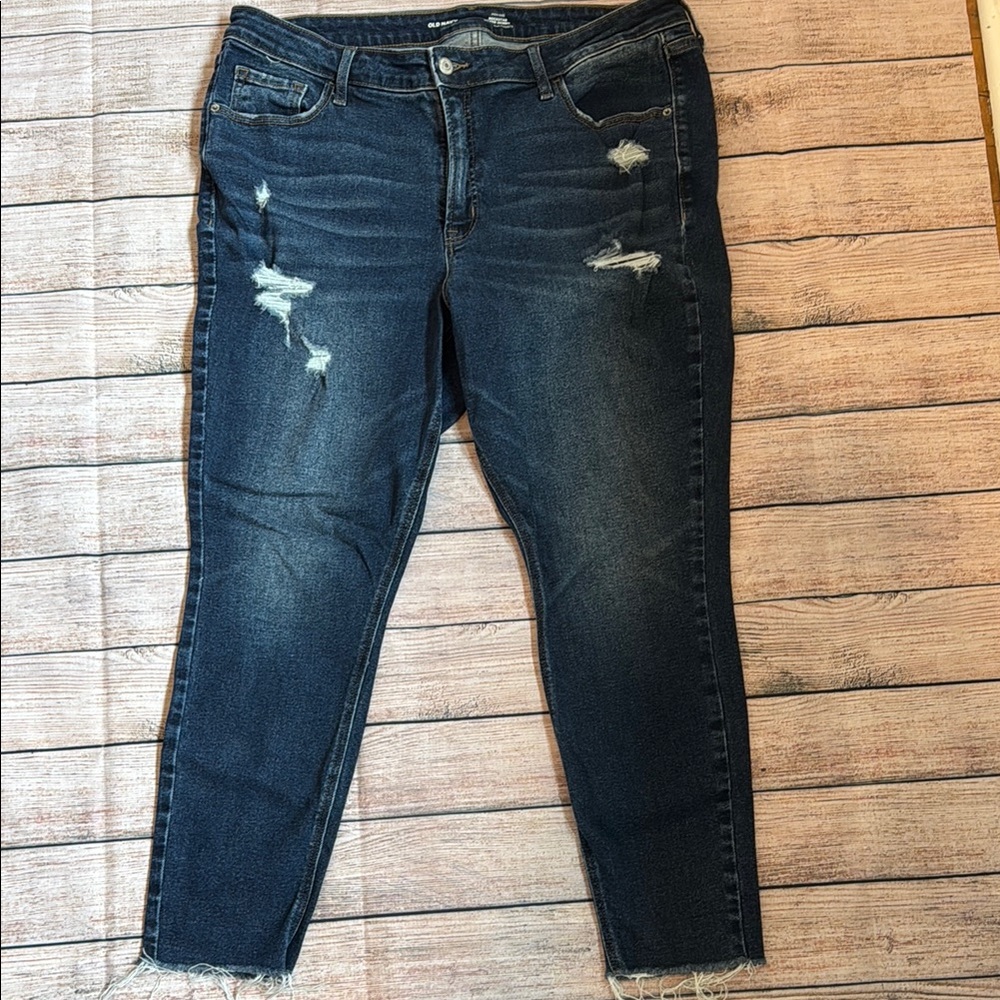 Old Navy Distressed High Rise Rockstar Skinny Jeans size 16